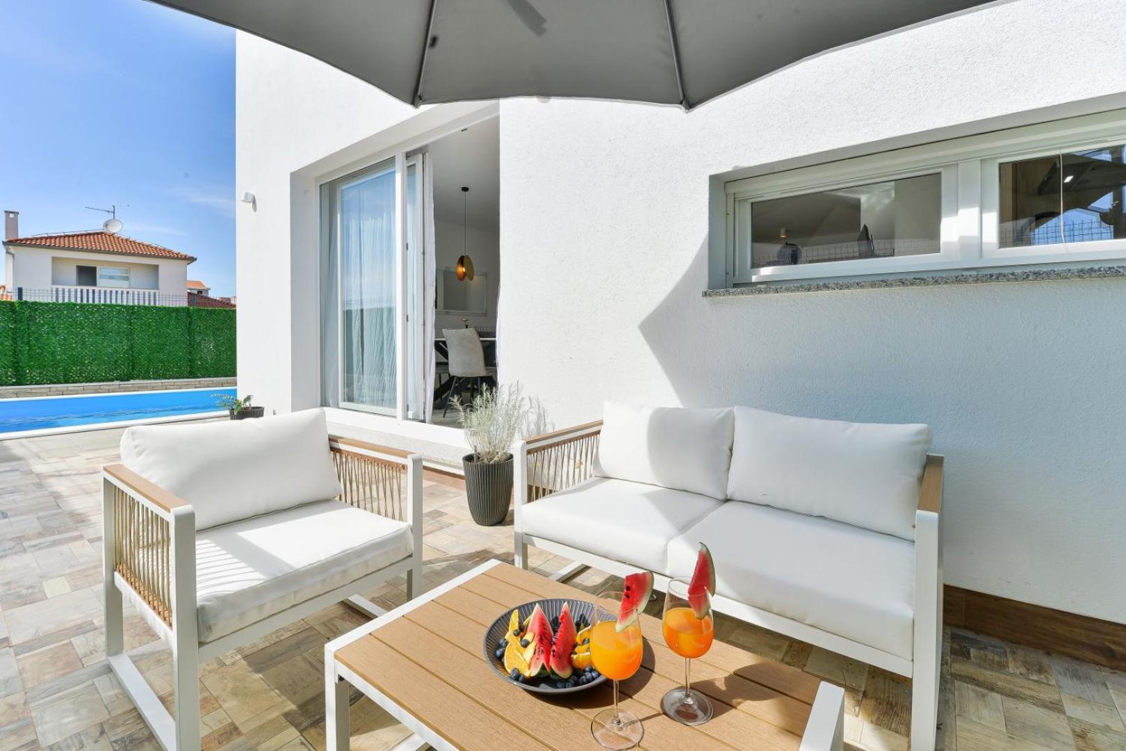 Crowonder Adriana - With Heated Swimming Pool, Jacuzzi And Sauna Villa