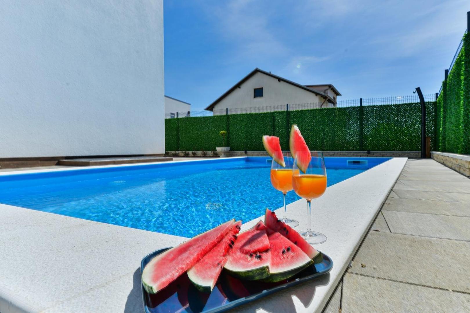 Crowonder Adriana - With Heated Swimming Pool, Jacuzzi And Sauna Villa