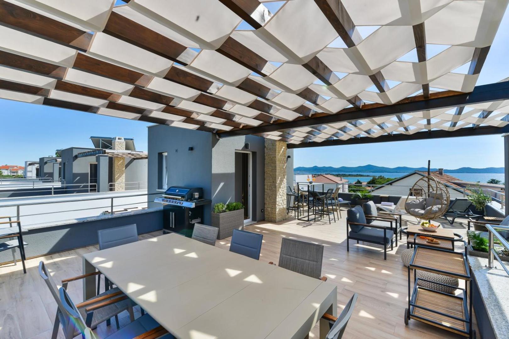 Villa Crowonder Adriana - With Heated Swimming Pool, Jacuzzi And Sauna Zadar