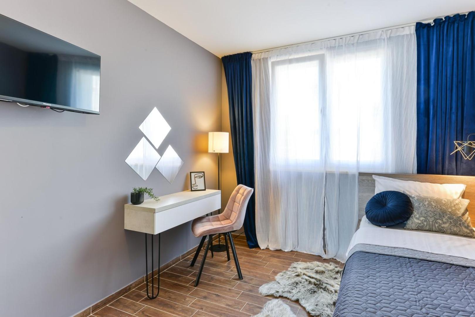 Crowonder Adriana - With Heated Swimming Pool, Jacuzzi And Sauna *