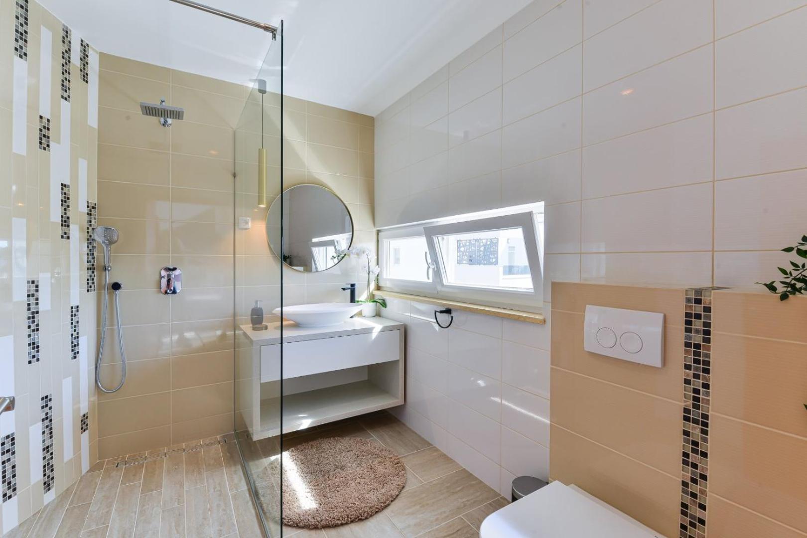 Villa Crowonder Adriana - With Heated Swimming Pool, Jacuzzi And Sauna Zadar